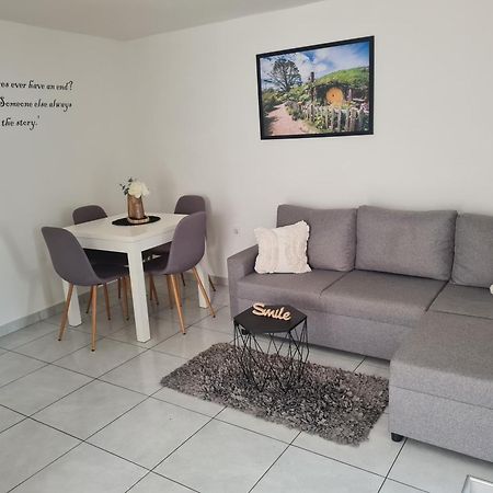 Mellon Apartments Zaton  Extérieur photo