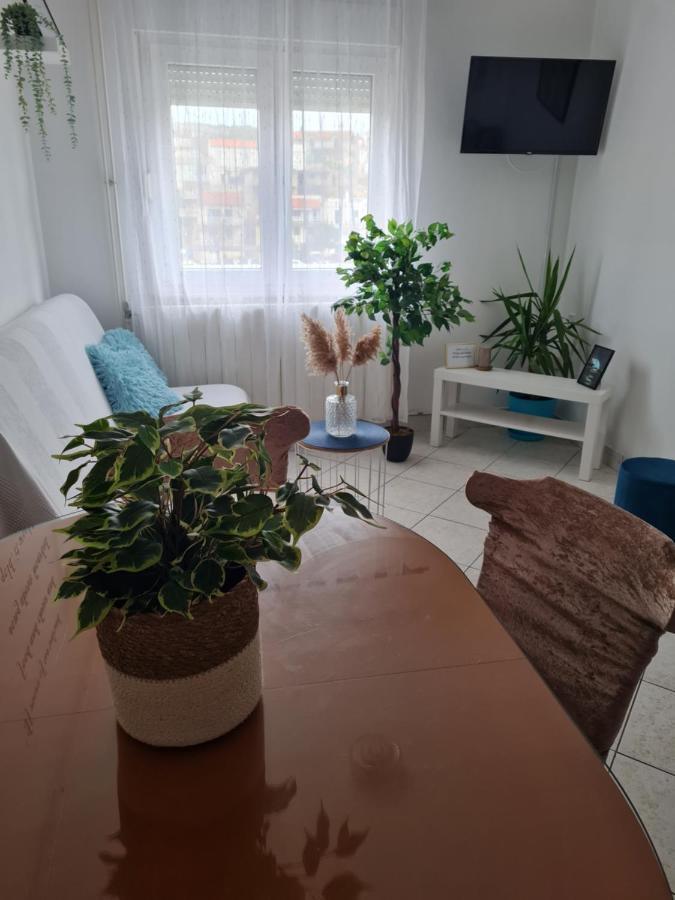 Mellon Apartments Zaton  Extérieur photo